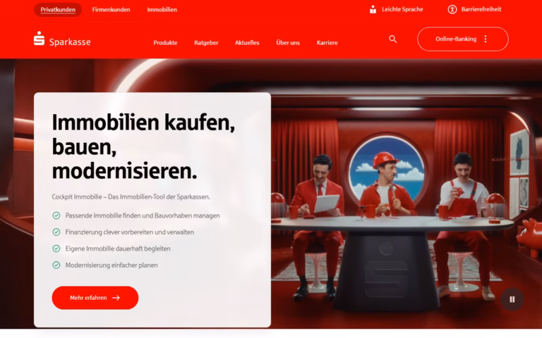 Startseite der Sparkasse mit vollflächigem Signalrot